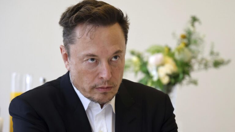 elon-musk-kehaneti-duyurdu-gunes-dunyayi-yok-edecek-lMKllxHG.jpg