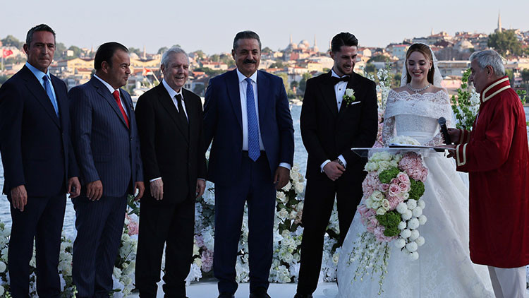 Ismail yuksek dunyaevine girdi RfwdXiJQ